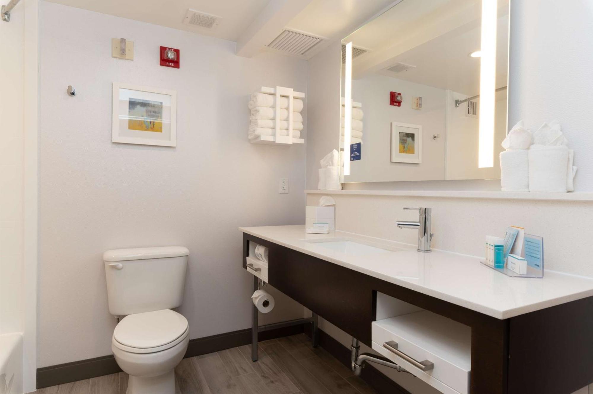 Hampton Inn & Suites Arlington Crystal City Dca Extérieur photo