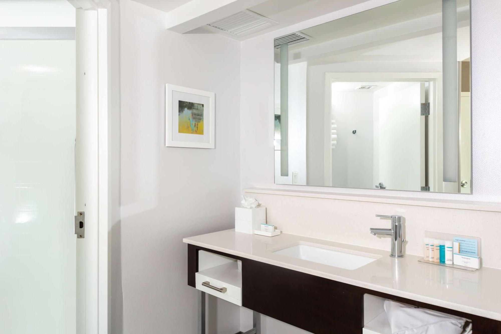 Hampton Inn & Suites Arlington Crystal City Dca Extérieur photo