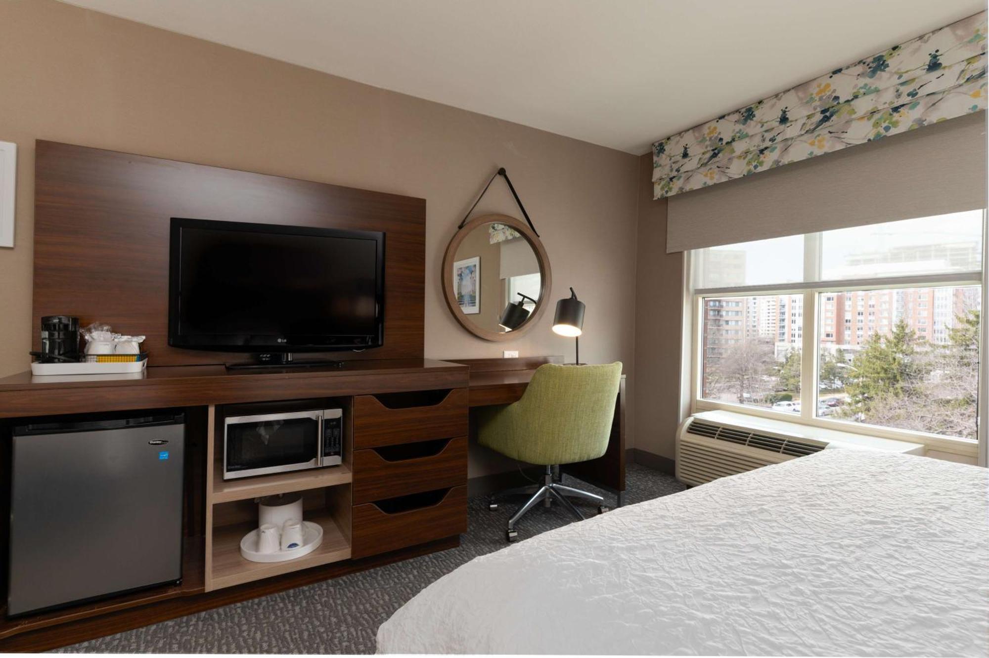 Hampton Inn & Suites Arlington Crystal City Dca Extérieur photo