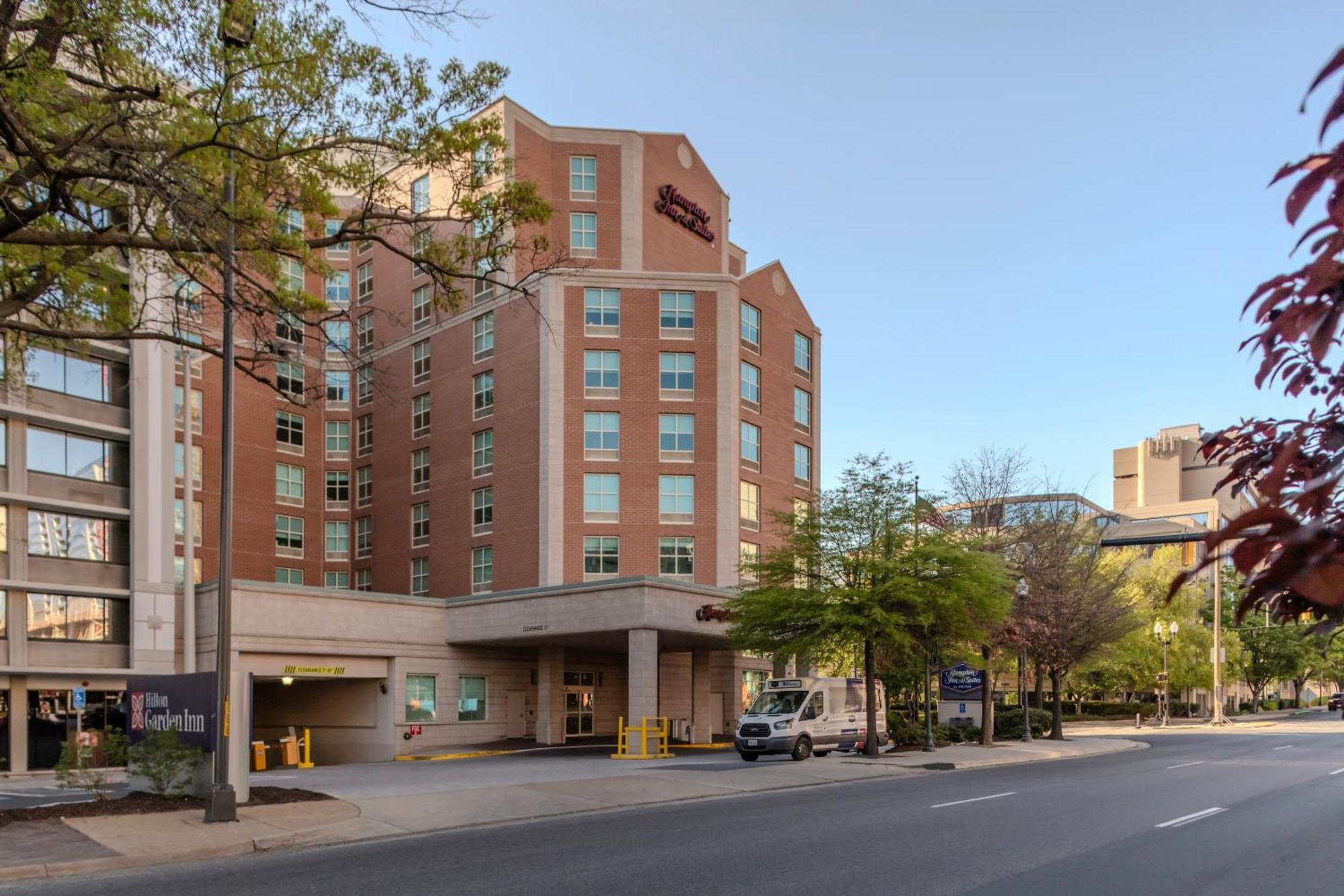 Hampton Inn & Suites Arlington Crystal City Dca Extérieur photo
